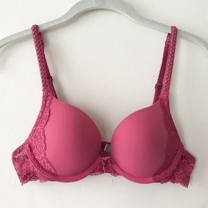 Victoria’s Secret push-up bra 34A